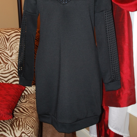NWT FABLETICS Tilly longsleeve mini dress - Picture 6 of 7
